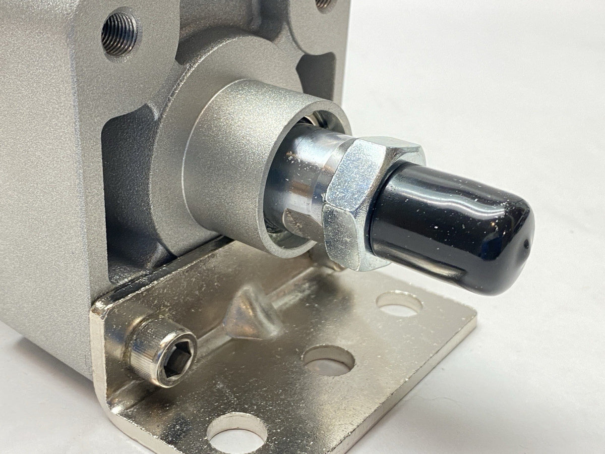 NCA1L325-0100NA-XC8 | SMC Pneumatic Tie Rod Cylinder 3.25" Bore 1" Stroke - New – Open box - Maverick Industrial Sales