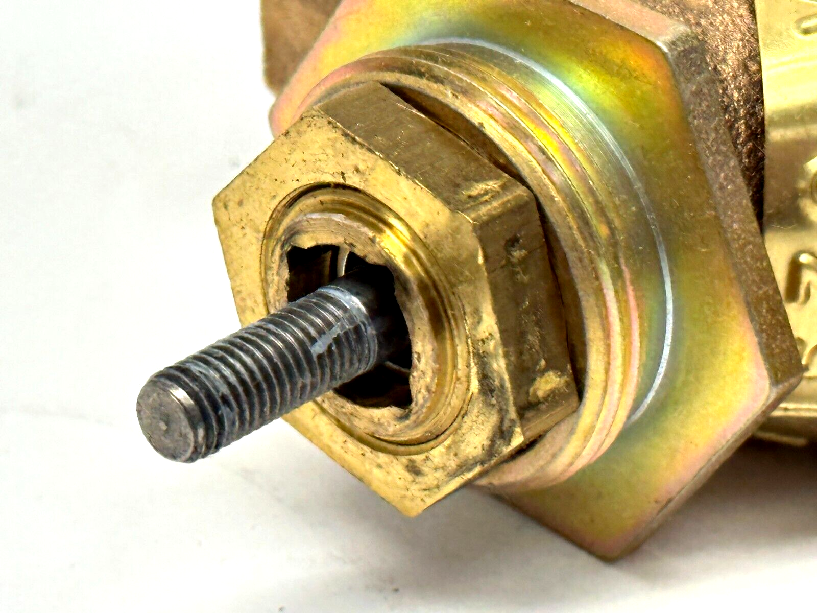 Schneider Electric VB-7211-0-4-4 Valve Body 1/2" Full Port 2-Way 4.4Cv - Maverick Industrial Sales