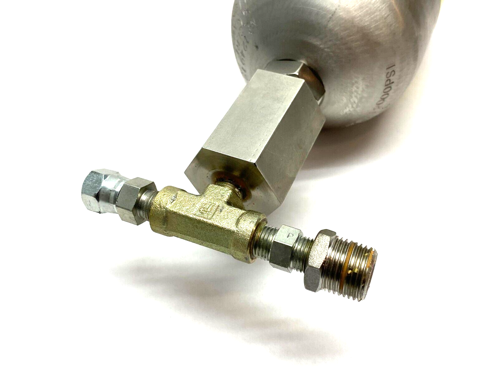 Accumulators Inc A1QTTBG2100AS High Pressure Accumulator 1 Qt 2,000psi 3/4" NPT - Maverick Industrial Sales