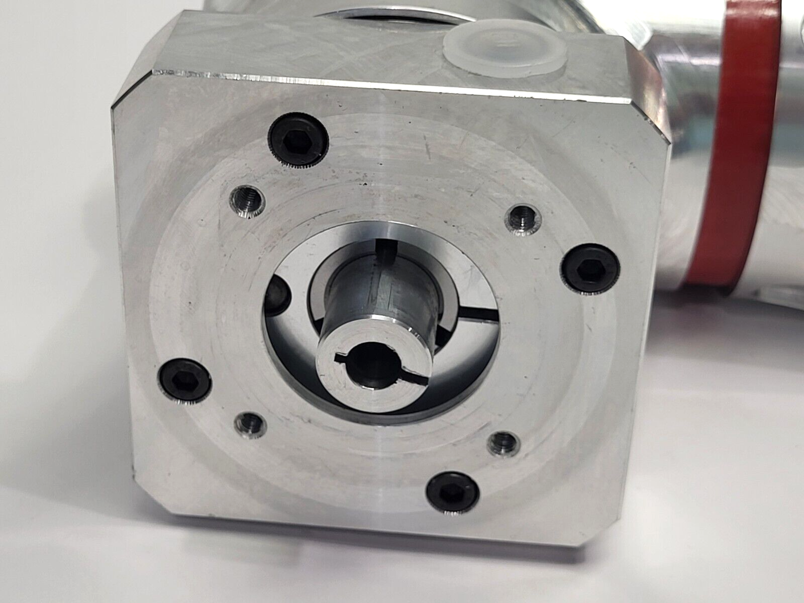 MRG 80130213 Right Angle Gearbox MRG-U-084-007H-M1524-H1298-C424 7:1 - Maverick Industrial Sales