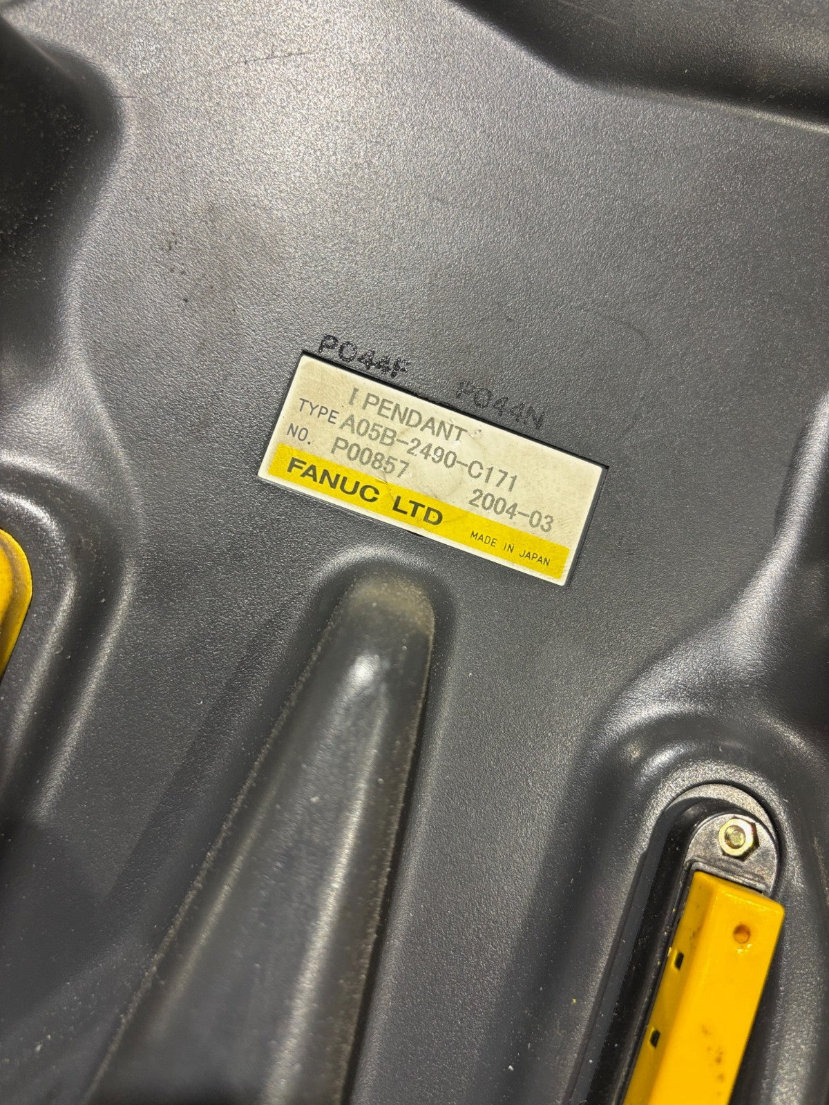 M-6IB/6S | Fanuc M-6iB / 6S Robot System R-J3iB Controller A05B-2490-C171 Teach Pendant - Used - Maverick Industrial Sales