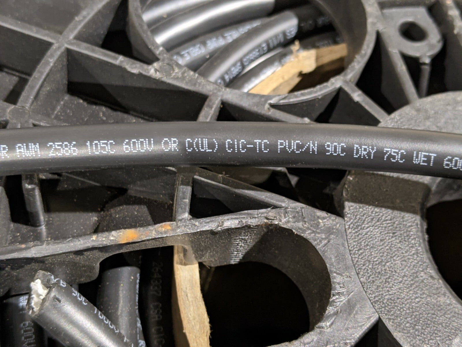 SAB 93331403 14 AWG 3C Multiconductor Cable 10' FT - Maverick Industrial Sales