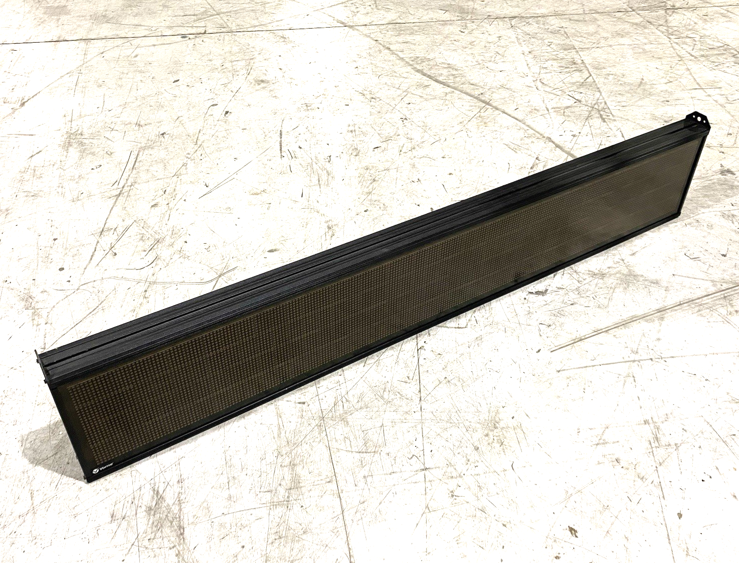 XL800-32240T-X2088 | Vorne Tri-Color Productivity Display 32-Rows, 240-Columns - Used - Maverick Industrial Sales