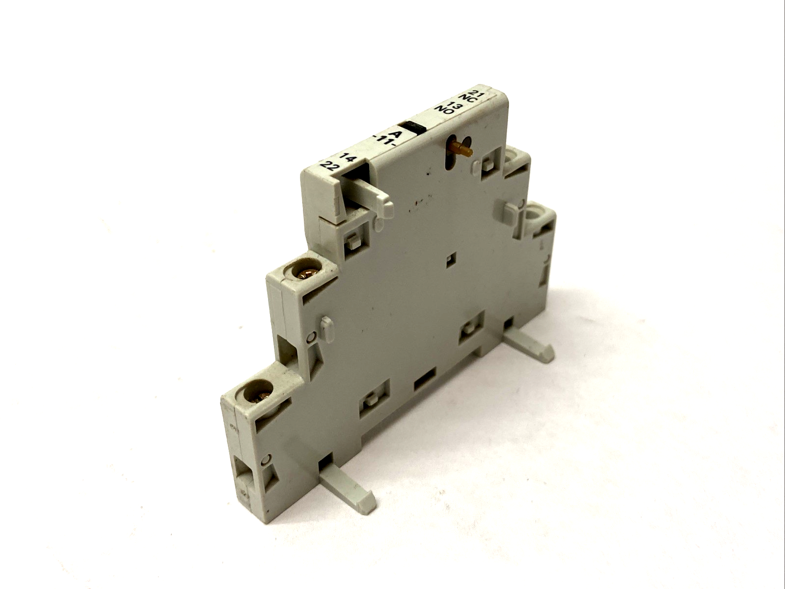 Allen Bradley 140-A11 Ser. C Auxiliary Contact Block LOT OF 4 - Maverick Industrial Sales