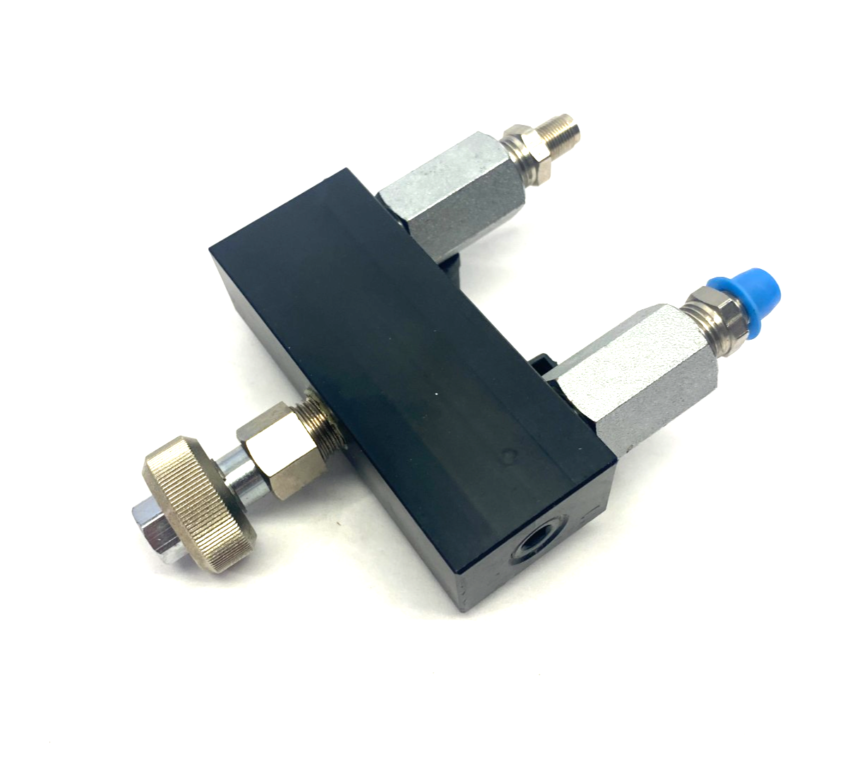 Mahr 2248282 2-Way Manifold Millimar Low-Mag AAD-82 - Maverick Industrial Sales