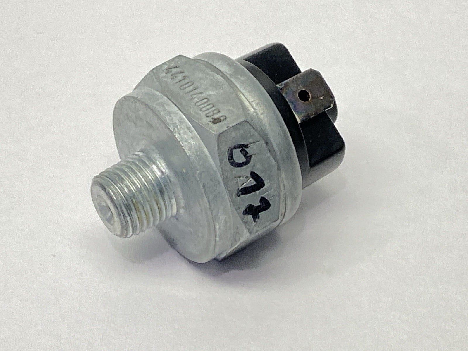 Wabco 4410140080 Pressure Switch - Maverick Industrial Sales