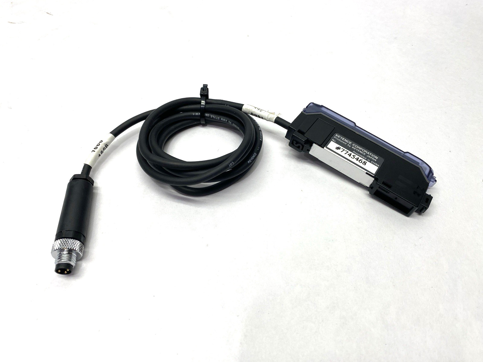 Keyence FS-V21RP Fiber Amplifier Cable Type Main Unit - Maverick Industrial Sales