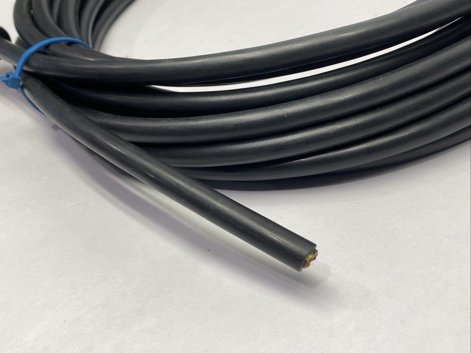 Balluff BCC06HF Cordset Female 7/8" 5-Pin BCC A315-0000-10-063-PX05A5-100 - Maverick Industrial Sales