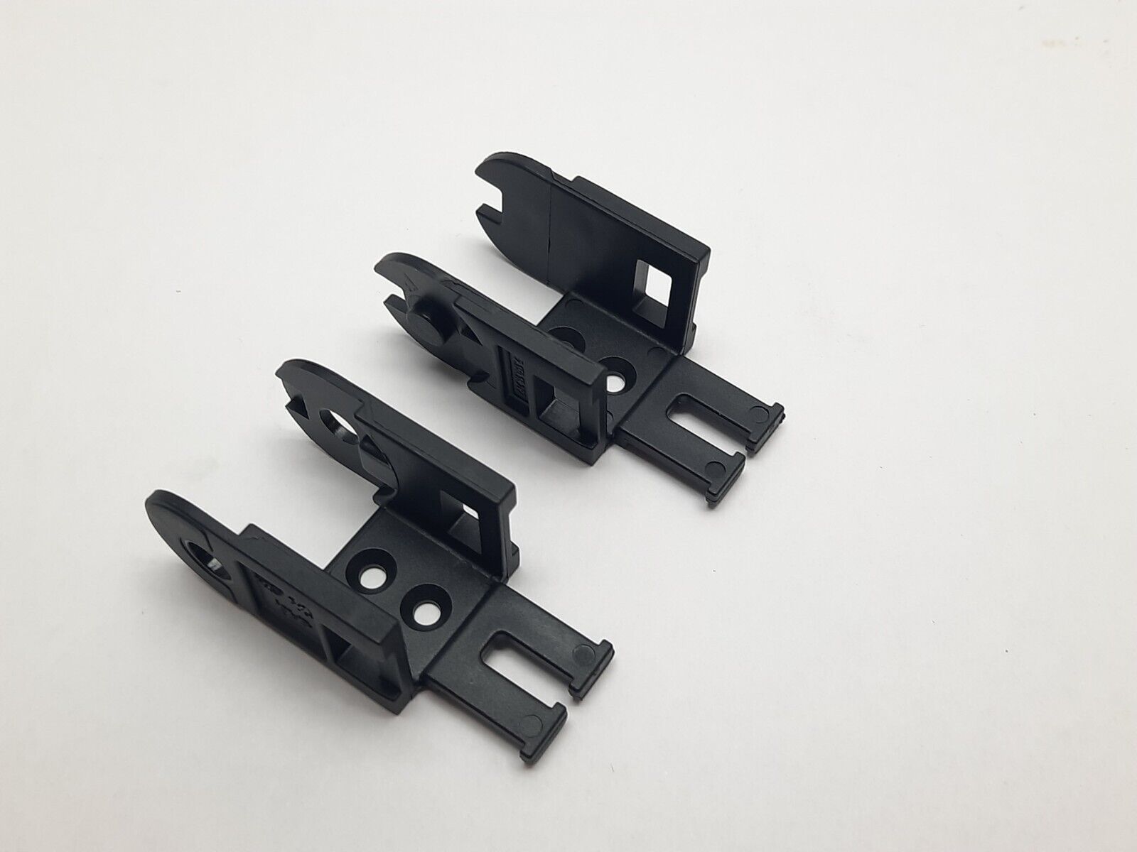 Igus E2-150-16-12PZ Iglide Bearings, E-Chain Cable Carriers LOT OF 2 - Maverick Industrial Sales