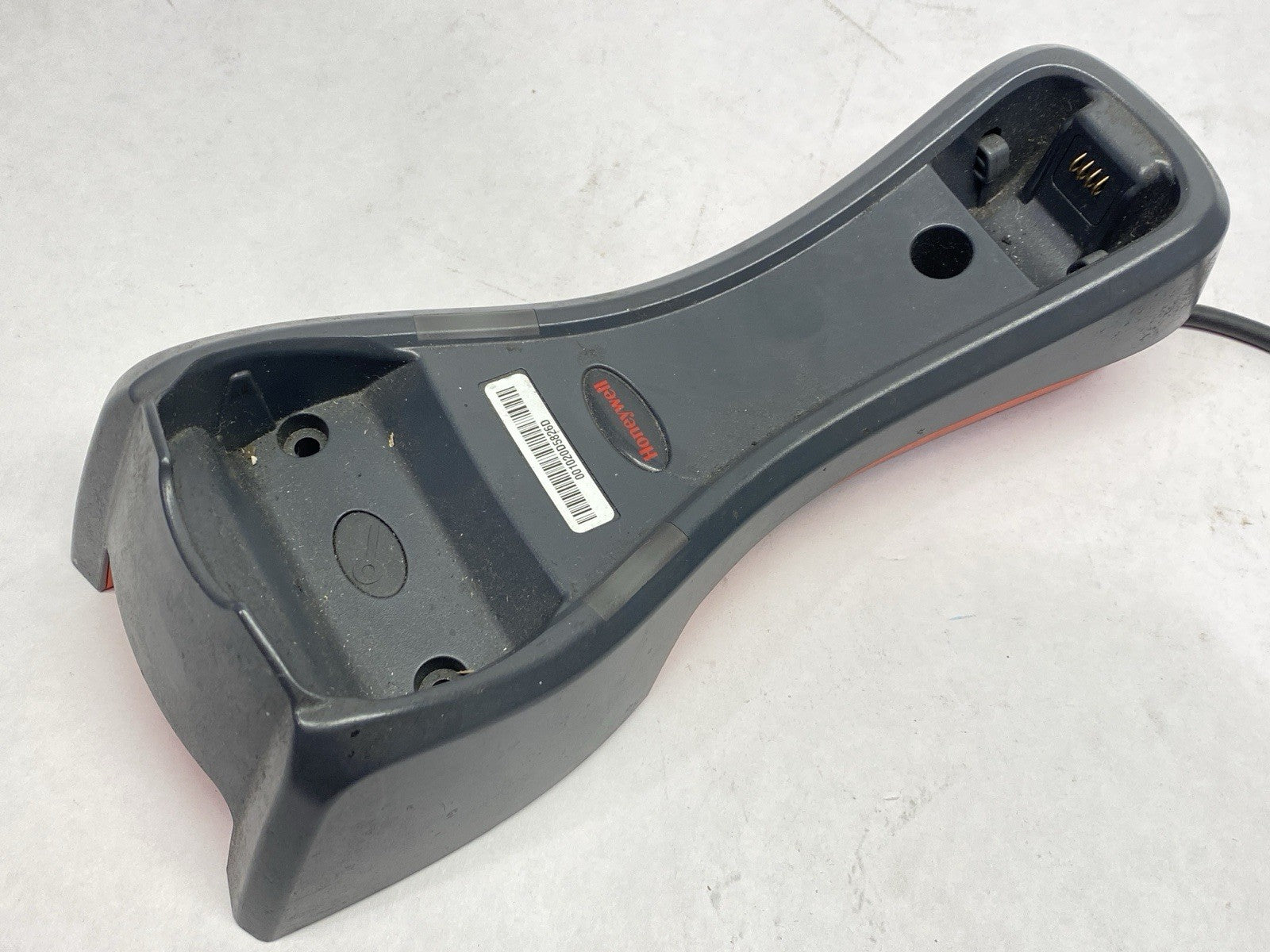 1911IER-3-N | Honeywell 1911i Handheld Wireless Barcode Scanner w/ CCB02-100BT USB - Used - Maverick Industrial Sales