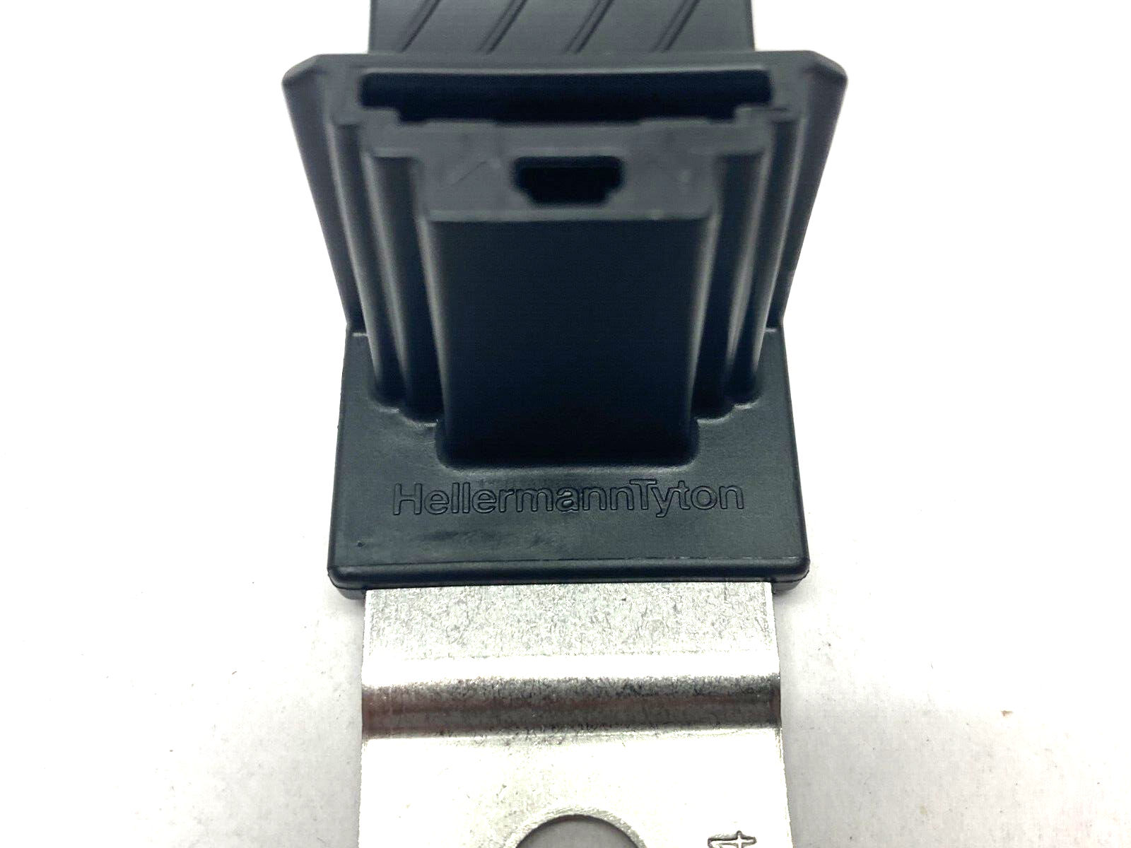 HellermannTyton 151-02010 Ratchet P-Clamp Ø10.29mm Black BOX OF 150 - Maverick Industrial Sales