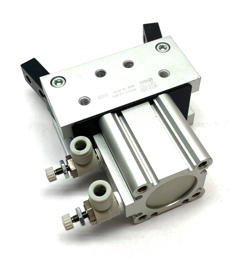 SMC MHT2-32DZ Pneumatic Toggle Gripper 2-Finger 32mm Bore 0.1~0.6MPa Press - Maverick Industrial Sales