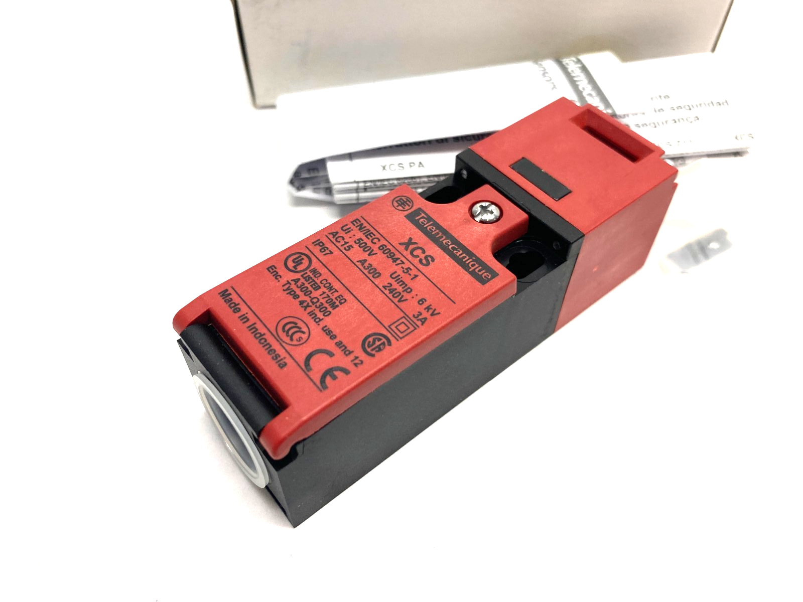 Telemecanique XCSPA791 Safety Limit Switch - Maverick Industrial Sales