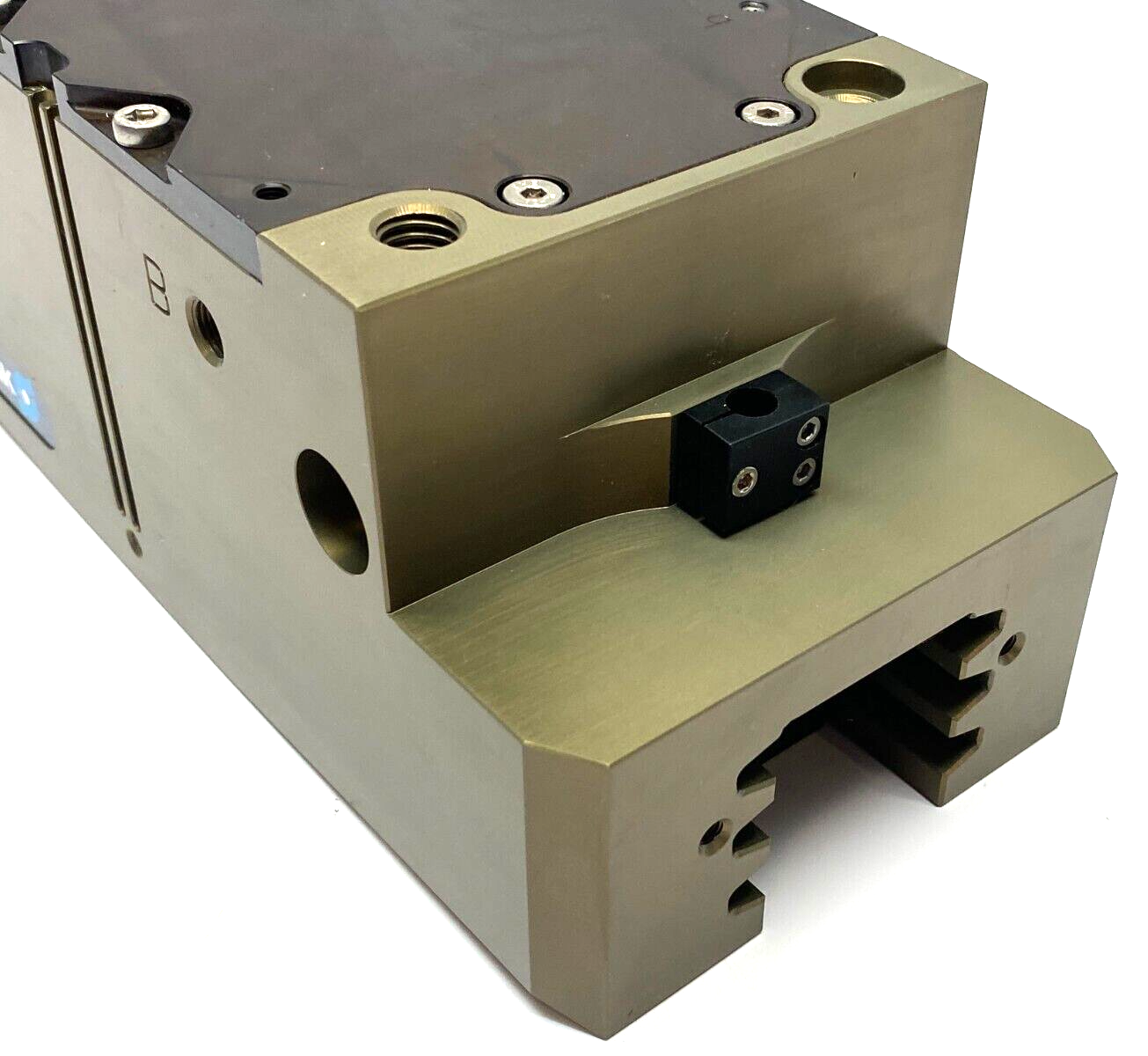 Schunk PGN+P 240-1 Universal Parallel Gripper 30mm Stroke Per Jaw 318640 - Maverick Industrial Sales