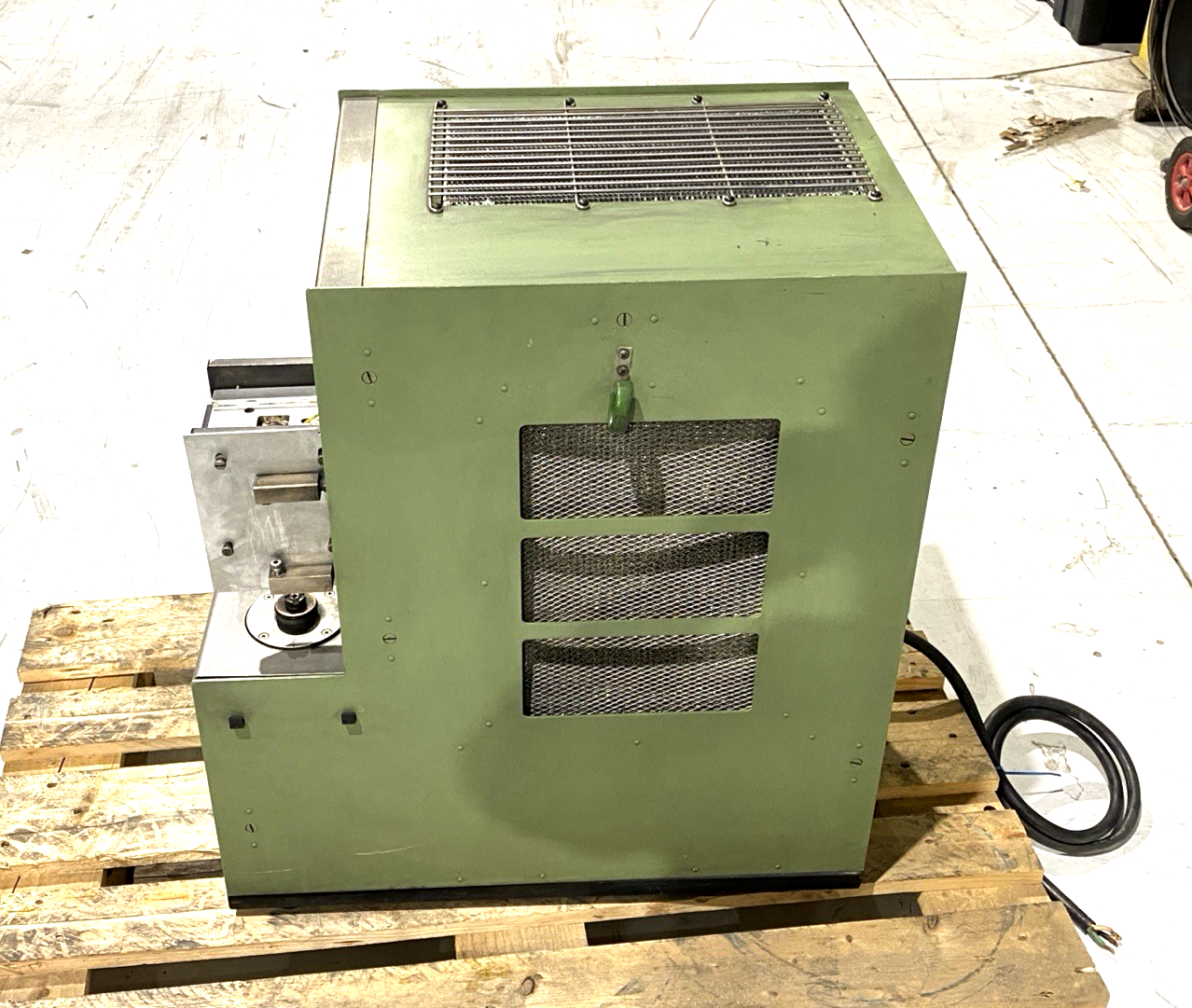 Leco EF-400 Electrode Furnace 230V 777-000-400 - Maverick Industrial Sales