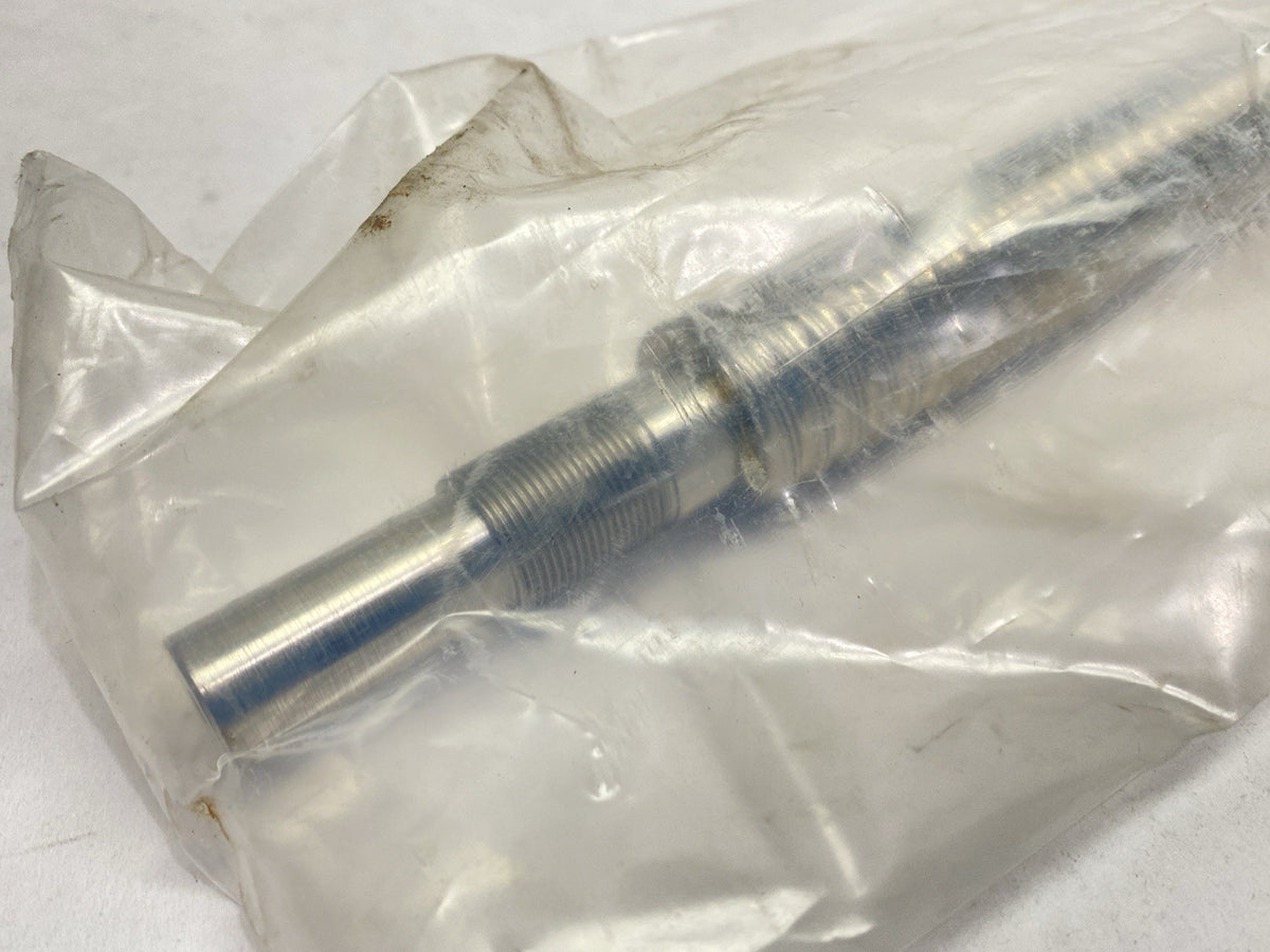 R25-05K4-FSCDIN-671-774-0,052 (S1-17/S3-17) | HIWIN Ball Screw With Flange Nut - New - Maverick Industrial Sales