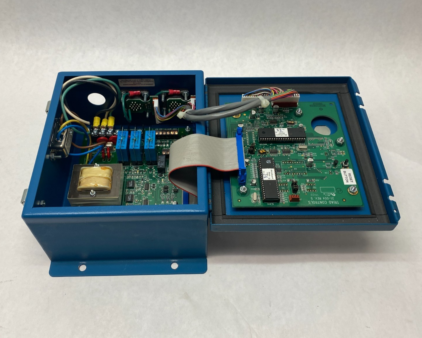 MG-20-0F-AU | Pinnacle Systems microGUARD Metal Box Controller Module - Used - Maverick Industrial Sales