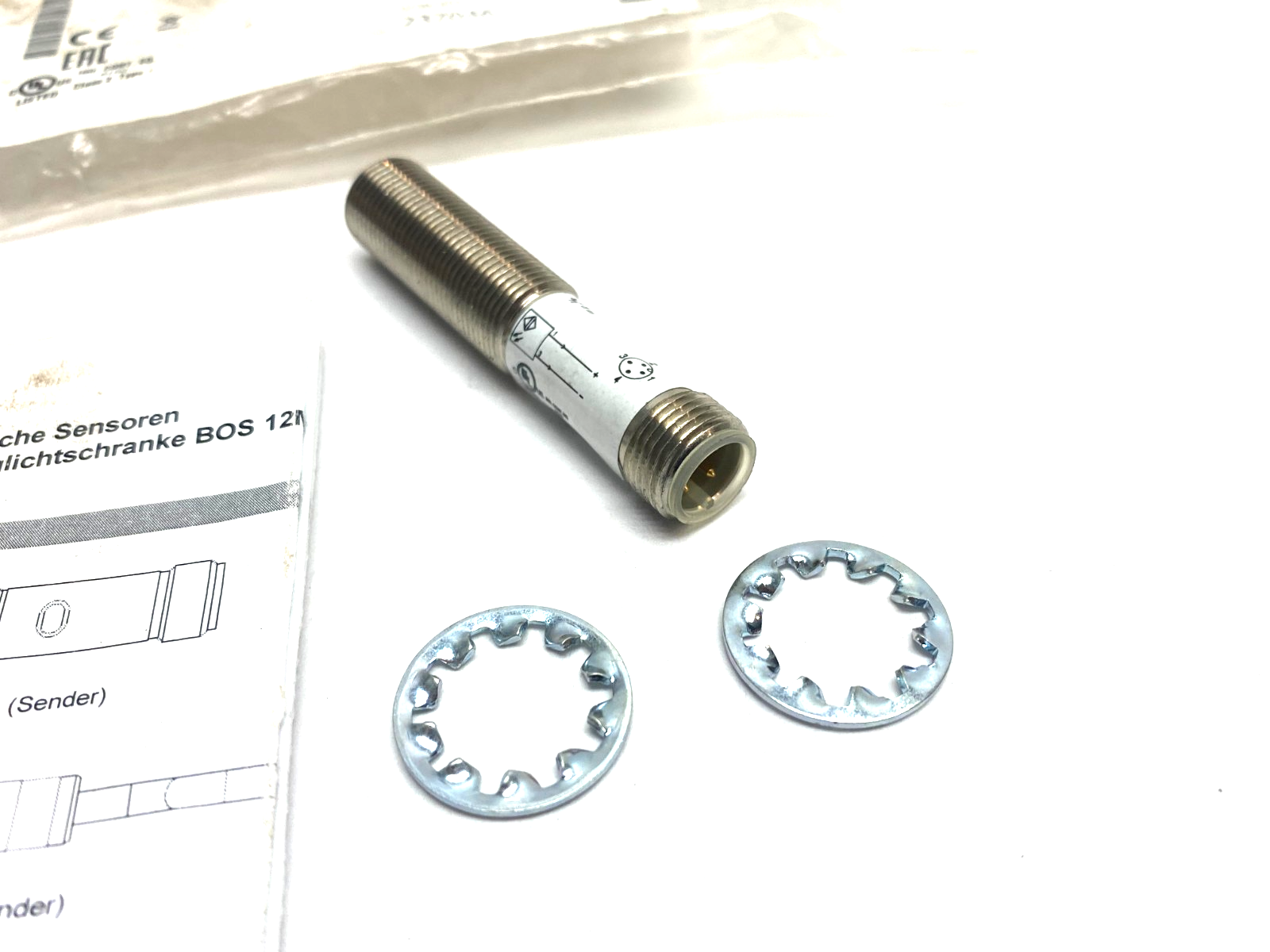 Balluff BOS01TW Cylindrical Through-Beam Photoelectric Sensor BOS 12M-X-RS10-S4 - Maverick Industrial Sales