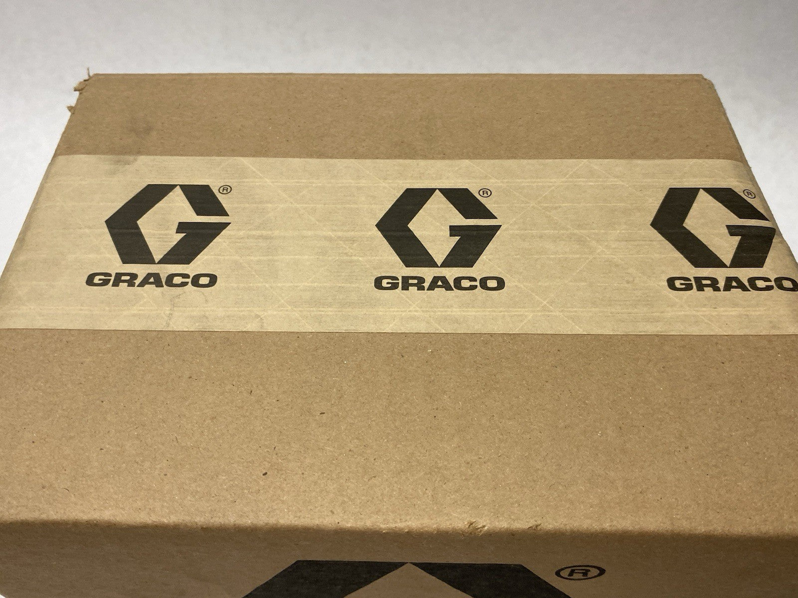 2001992 | Graco Kit, Mixer, Bell Mount, 1/4 X 24 El, 50 Pk UPC: 76994677257 - New - Maverick Industrial Sales