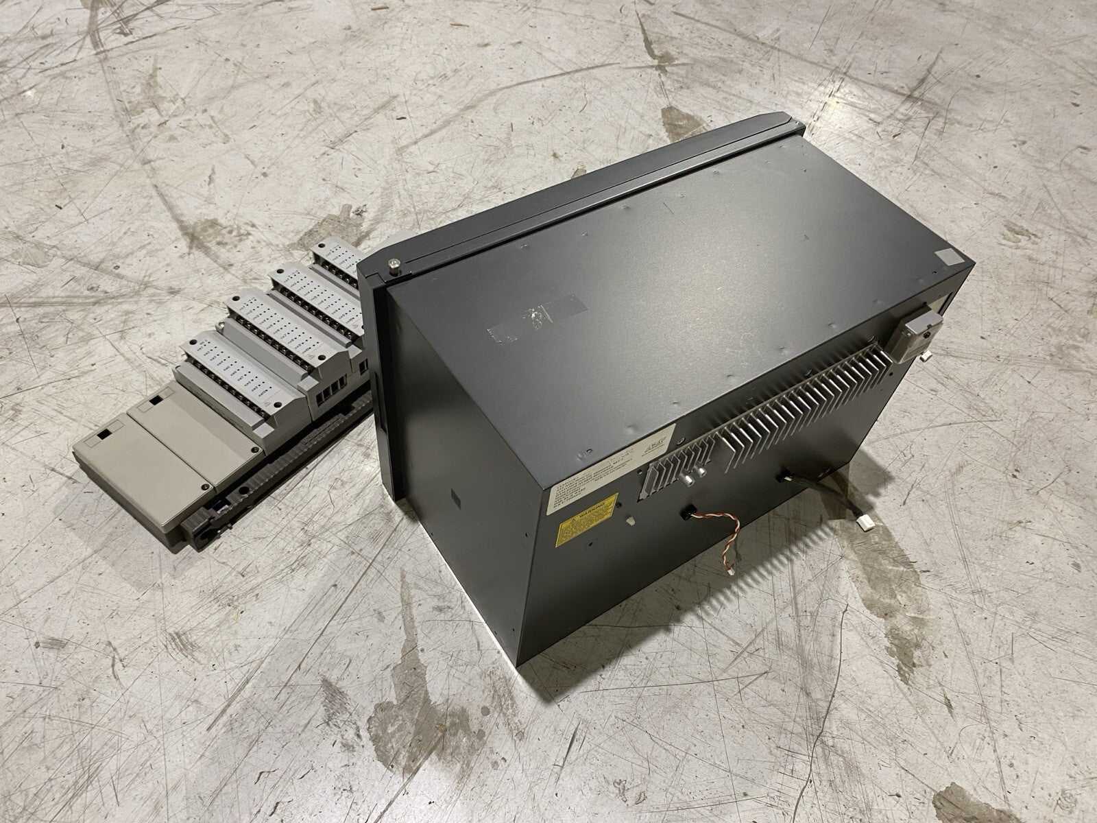 Yokogawa DR240 Hybrid Recorder DR241-12-31-1W/A4/L1/M1/H1/D2/S905/NS-S - Maverick Industrial Sales