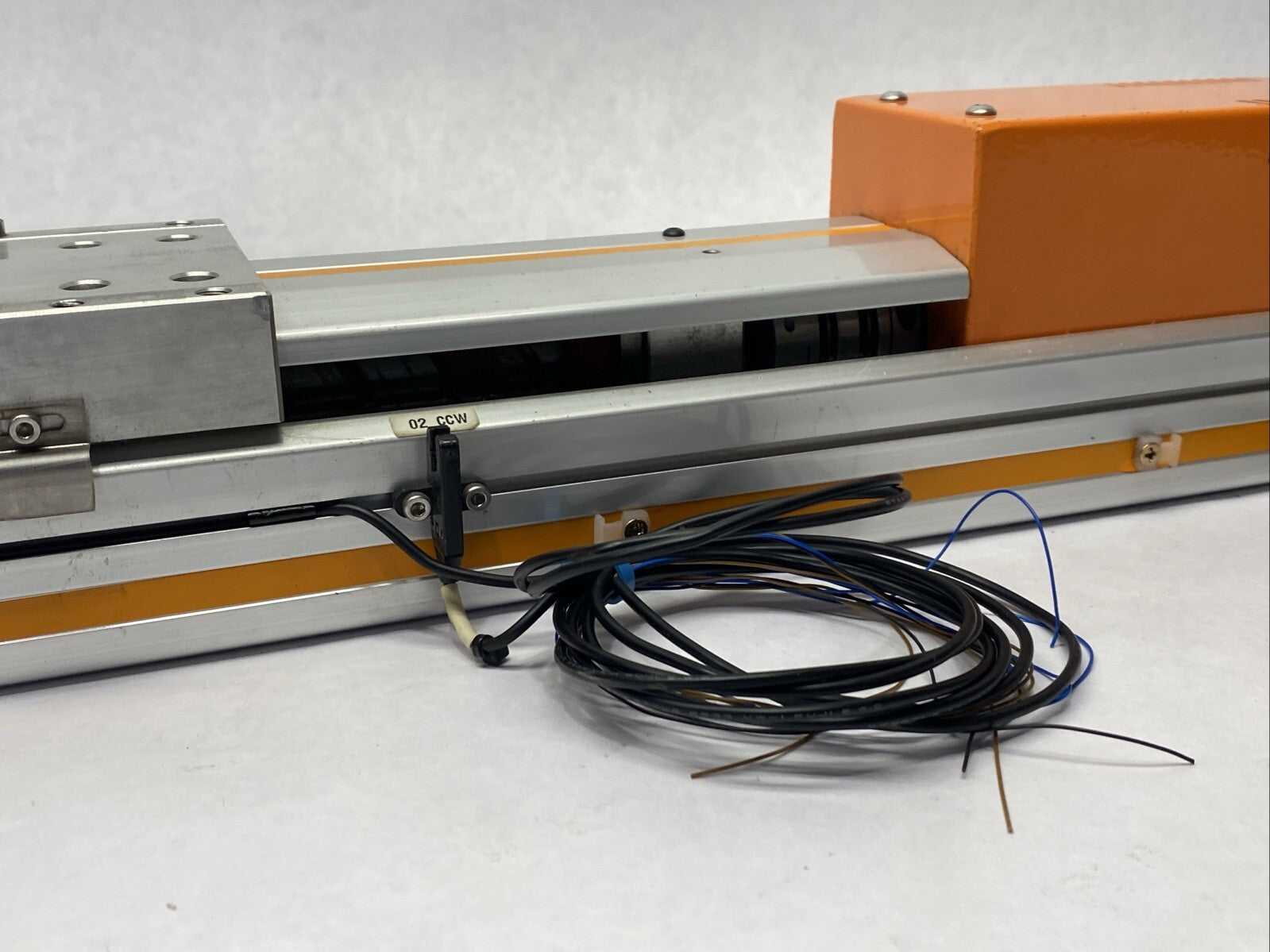 Hanmi AutoNet Linear Slide Actuator 780mm Length 540mm Stoke - Maverick Industrial Sales