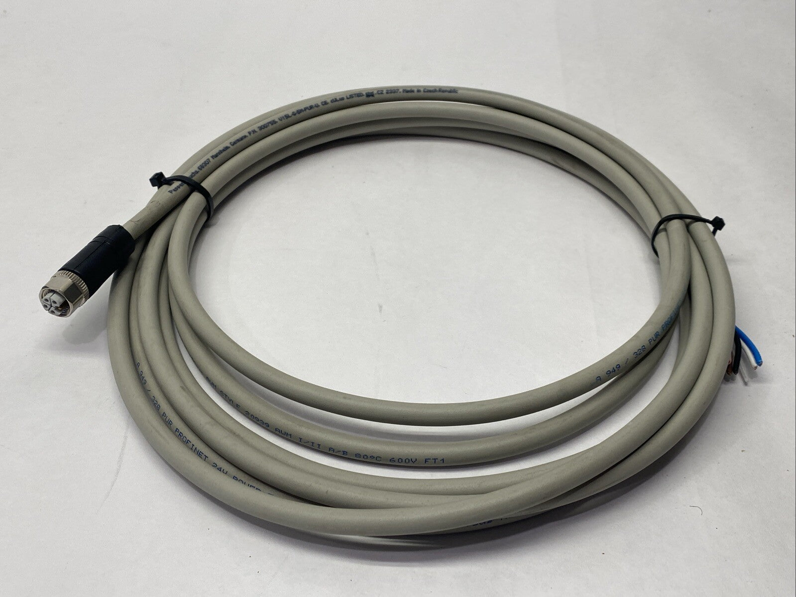Pepperl+Fuchs V15L-G-5M-PUR-U Cordset Female M12 5-Pin 5m 300755 - Maverick Industrial Sales