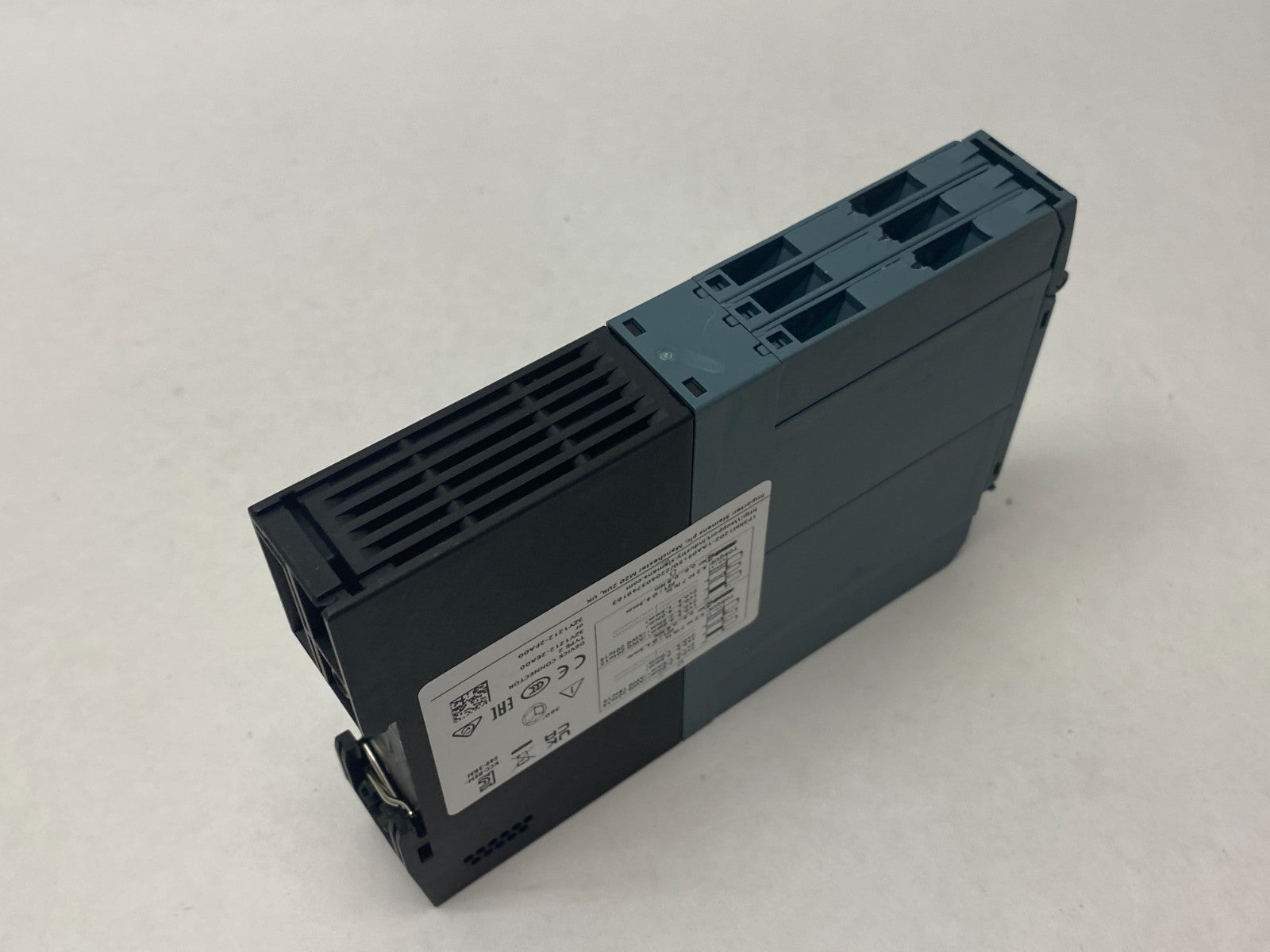 Siemens 3RM1202-1AA04 SIRIUS Reversing Starter, Screw-Type MISSING COVER - Maverick Industrial Sales