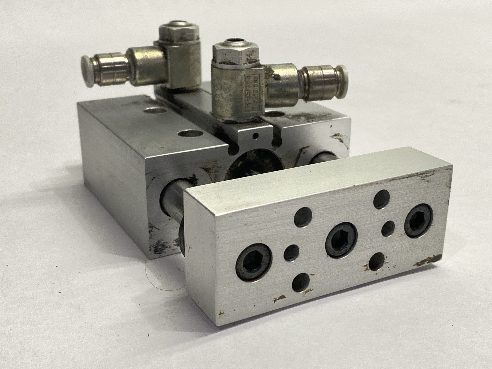 SBH120x1-AE-M | PHD Compact Thruster Pneumatic Slide 20mm Bore 1" Stroke - Used - Maverick Industrial Sales