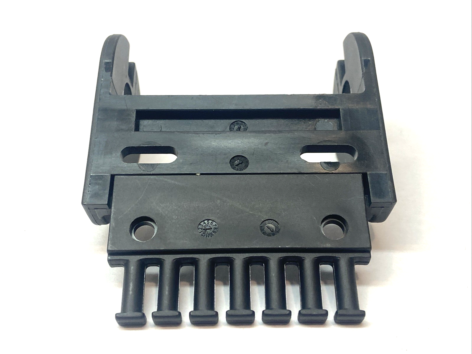 Igus 2607.1PZ Cable Chain Link w/ 3075.ZB Cable Tie Wrap Plate - Maverick Industrial Sales