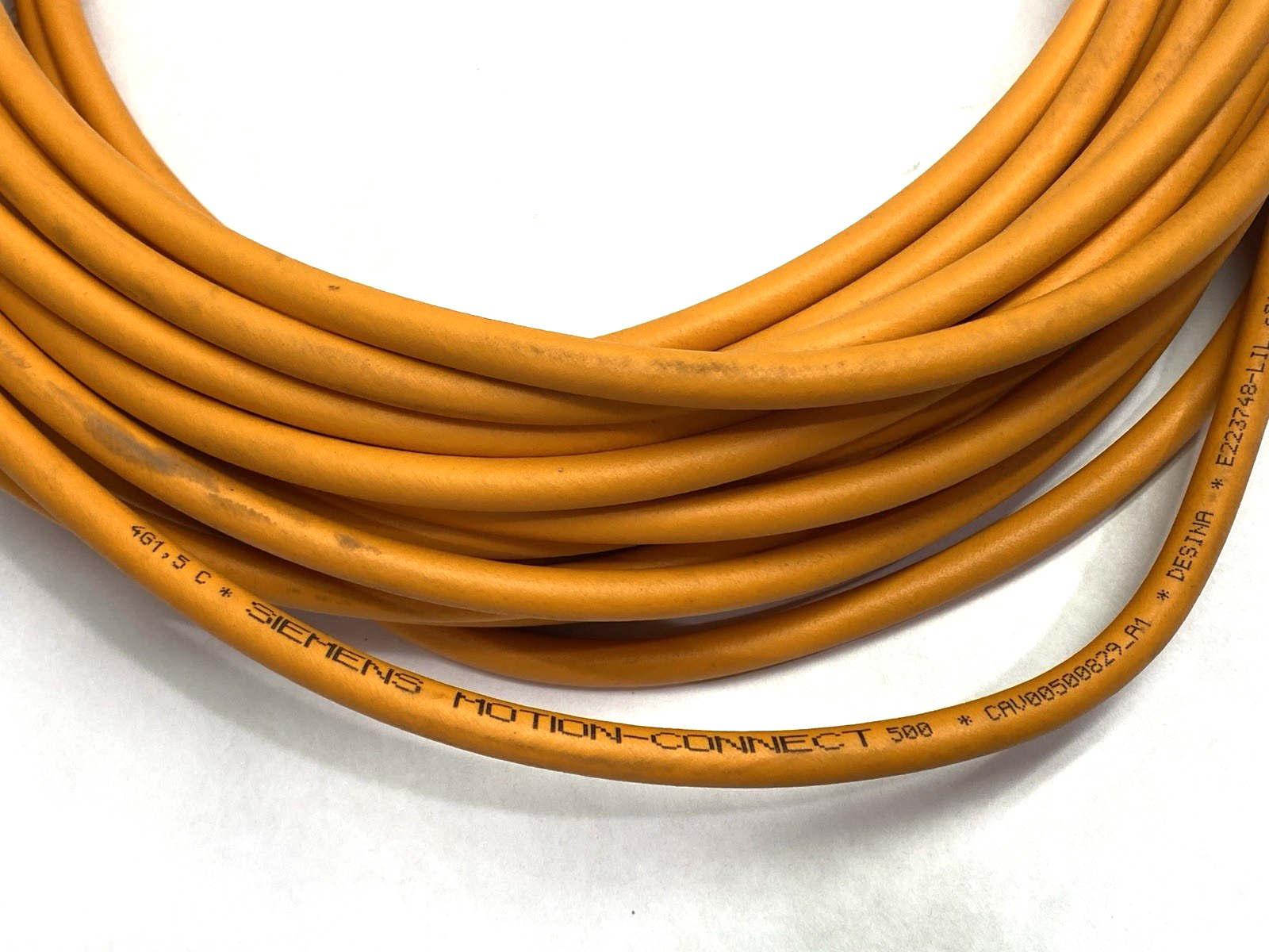 Siemens 6FX5002-5CS06-1CA0 Power Cable Assembly 500 UL/CSA 20m - Maverick Industrial Sales