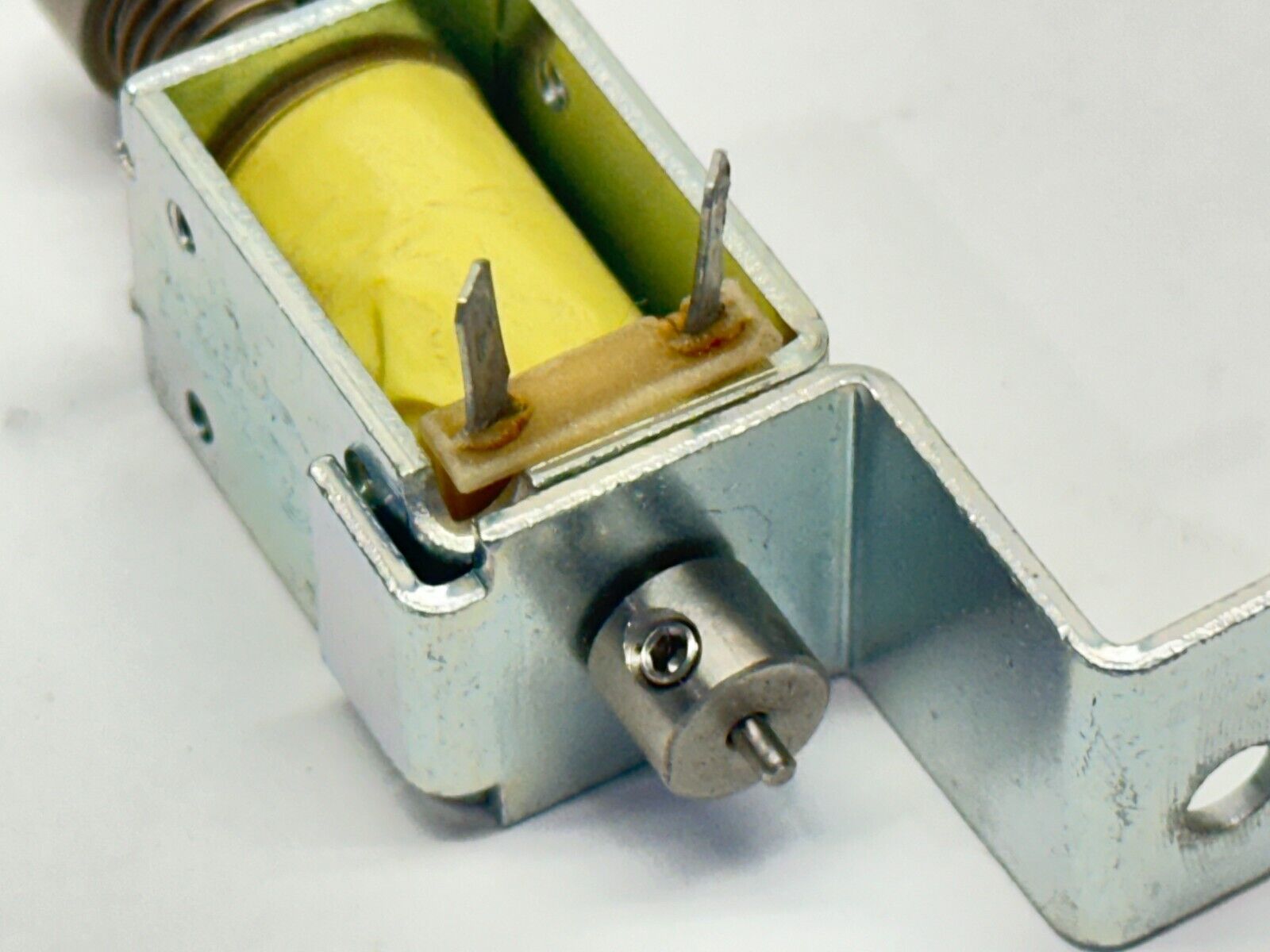 Magnet Schultz MSA S-10241 Linear DC Solenoid 24VDC - Maverick Industrial Sales