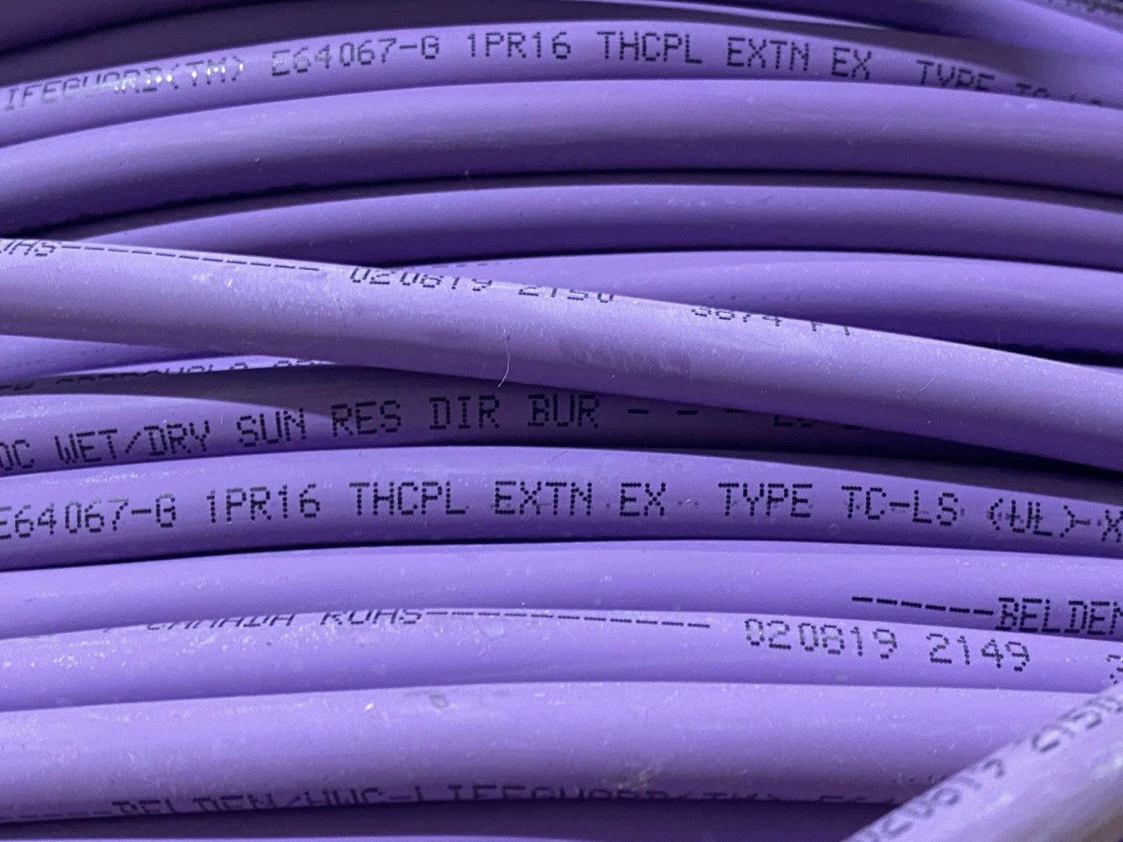 Belden UE1601BW Type EX Thermocouple Cable, 1 Pr#16, XLPE Ins Pur, Purple, 900' - Maverick Industrial Sales