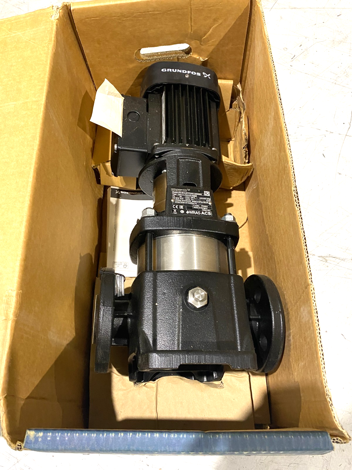 Grundfos CR3-5 A-FGJ-A-E-HQQE Multistage Vertical Vacuum Pump 3-Ph 97772362 - Maverick Industrial Sales