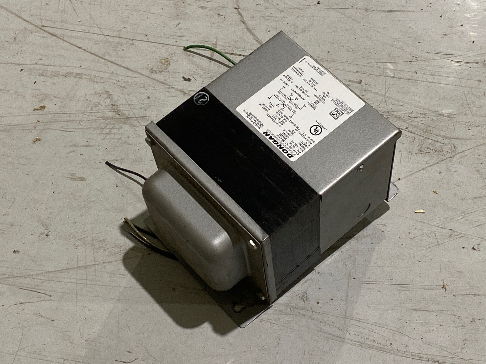 Dongan 95-0104 General Purpose Transformer 3KVA 240x480V 120/240V 1PH - Maverick Industrial Sales