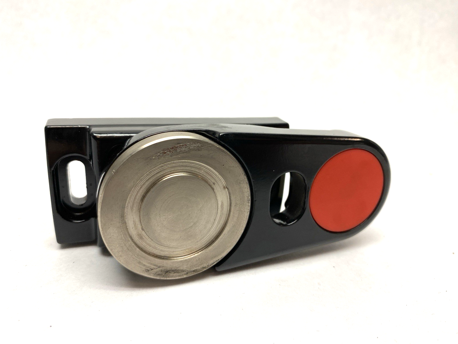 Euchner A-C40-113869 Safety Actuator 113869 - Used - Maverick Industrial Sales