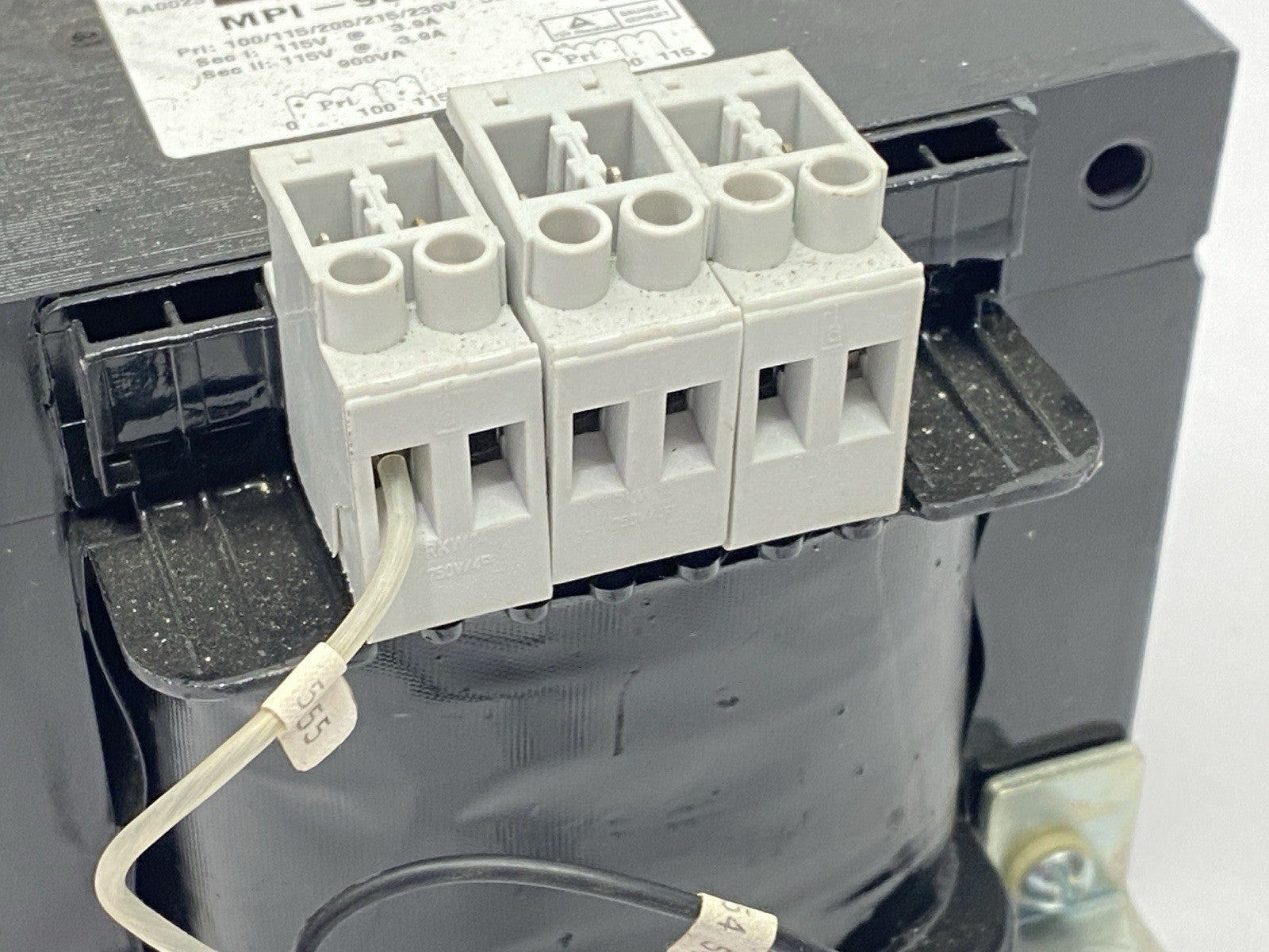 MPI-900-230 | Signal Transformer Power Transformer 900VA 3.9A 115V - Used - Maverick Industrial Sales