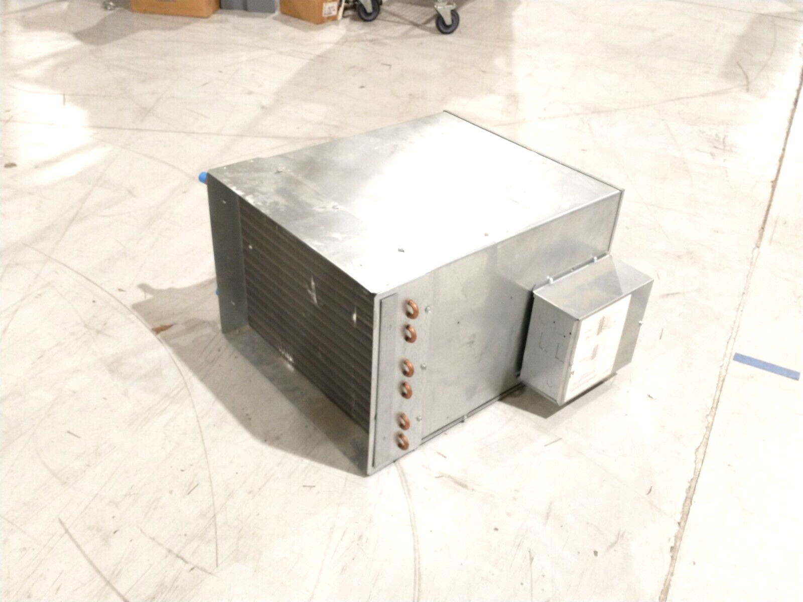 Trane VCWE172STQ000DD0000000000000 VARITRANE Variable Volume Unit 10" w/Heat - Maverick Industrial Sales