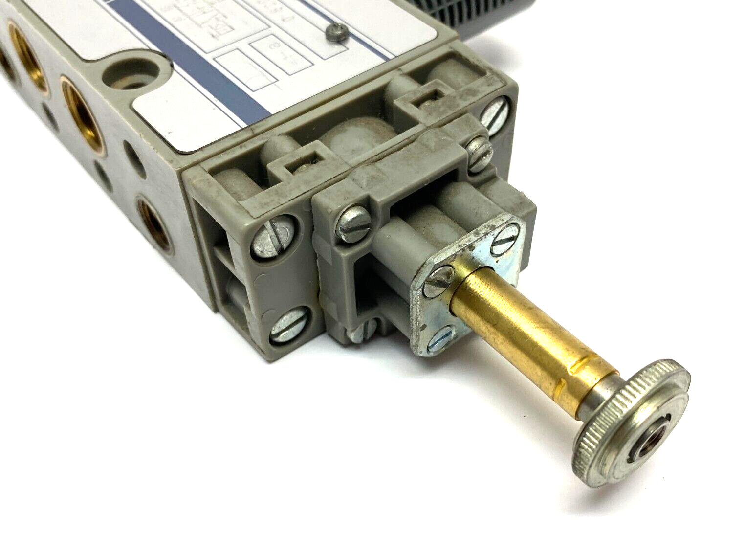 Bosch 0820015803 Solenoid Valve w/ Two Mufflers - Maverick Industrial Sales