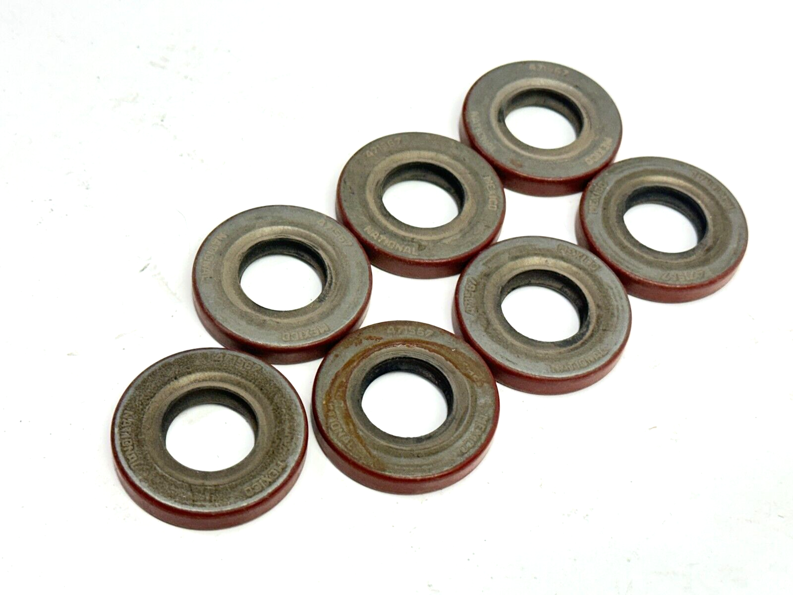 National Federal Mogul 41567 Oil Seal 0.750 x 1.499 x 0.250 LOT OF 7 - Maverick Industrial Sales