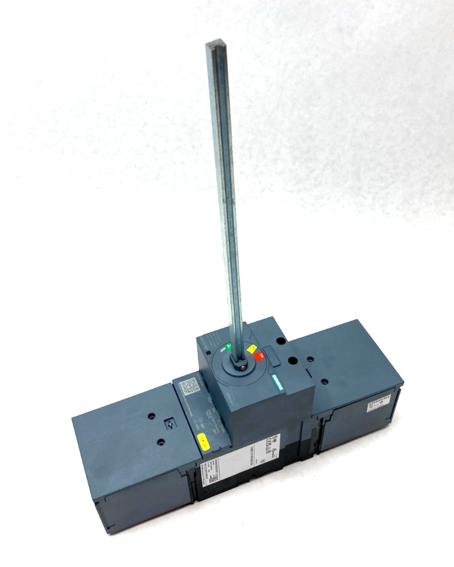 Siemens 3VA5160-5ED36-0AA0 Circuit Breaker 3-Pole w/ 3VA9137-0FK37 Accessory - Maverick Industrial Sales