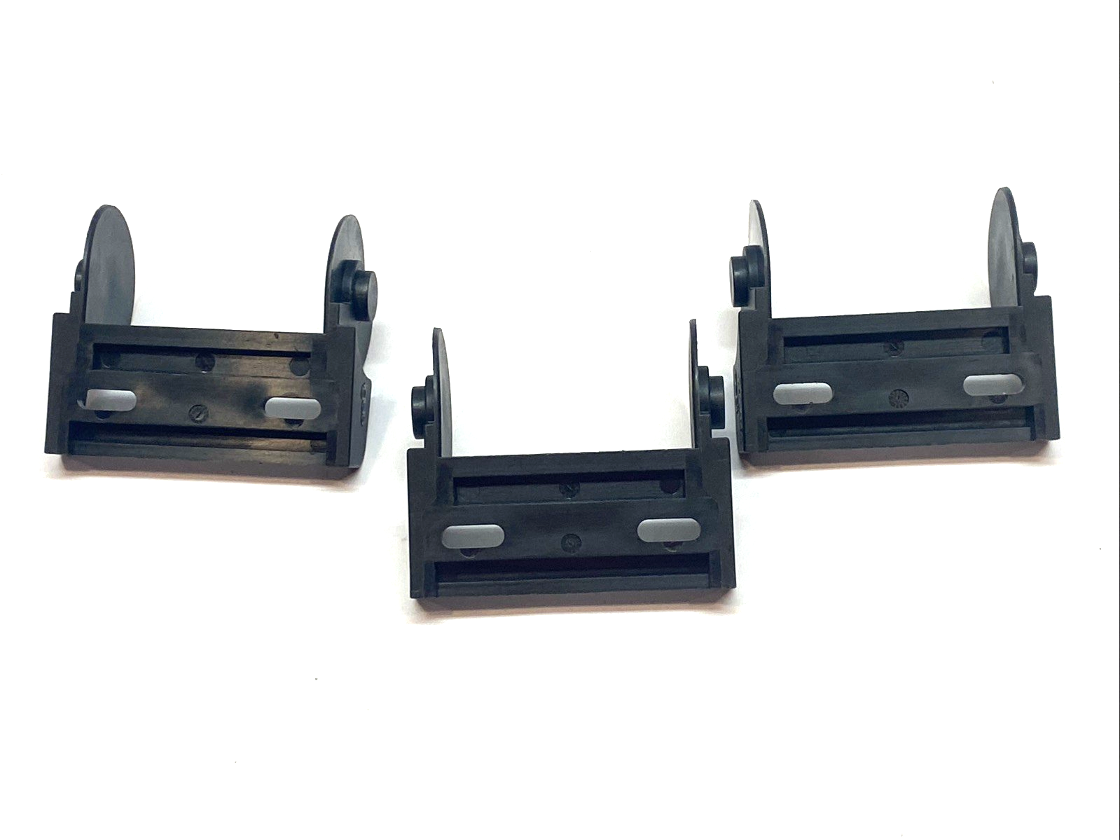 Igus 2607.4PZ E‑Chain Mounting Bracket LOT OF 3 - Maverick Industrial Sales
