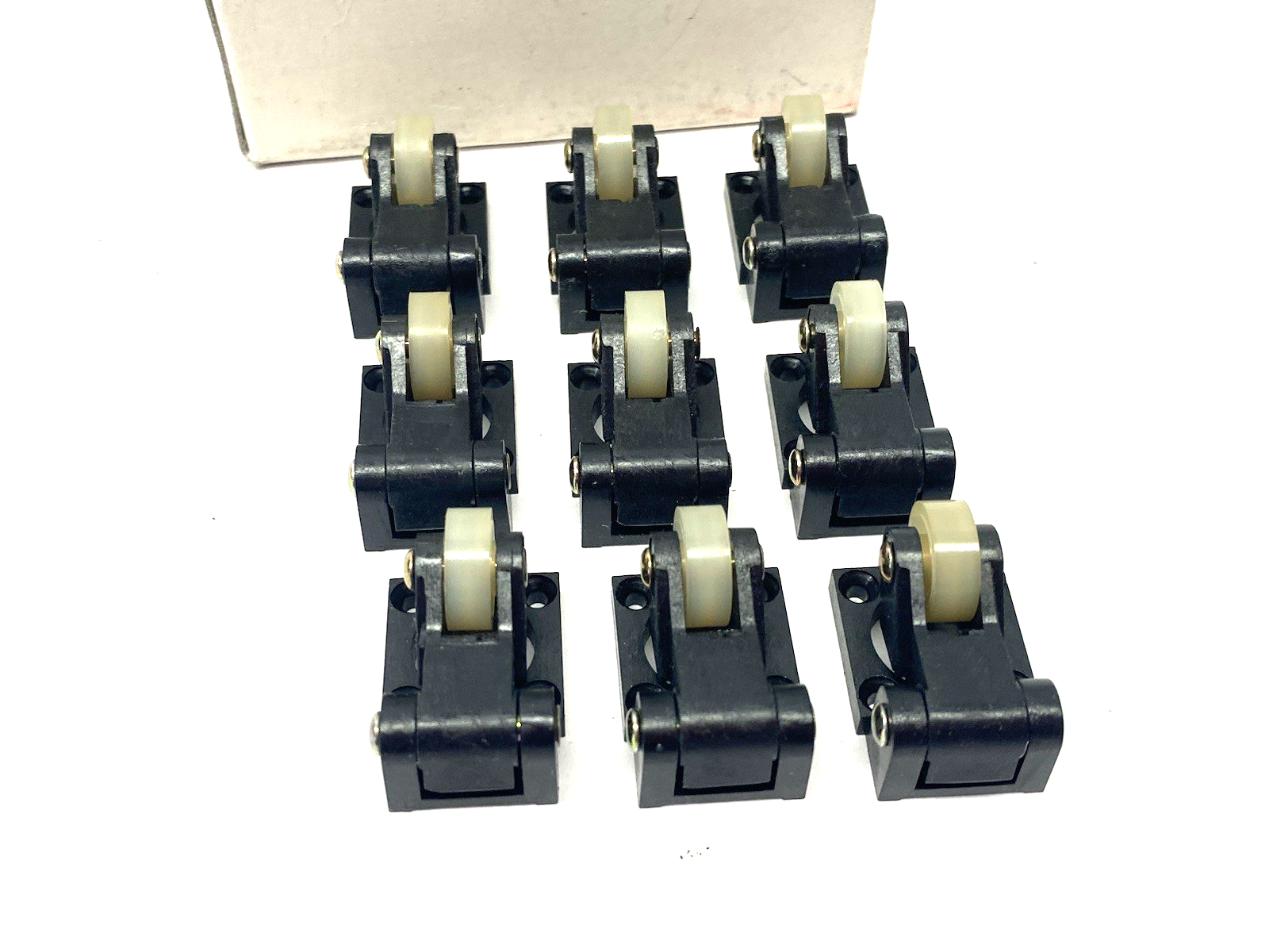 3918190681 | Bernstein Roller Level Switch Accessory H-E-EINR.I KU13,5 BOX OF 9 - New – Open box - Maverick Industrial Sales