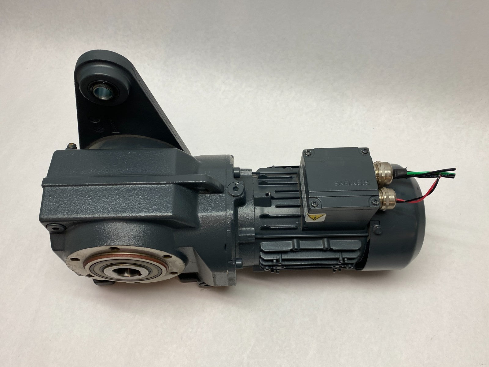 2KJ3603-5CF21-4DT1-Z+CAD49-LE71ZMK4 | Siemens SIMOGEAR Geared Motor - Used - Maverick Industrial Sales