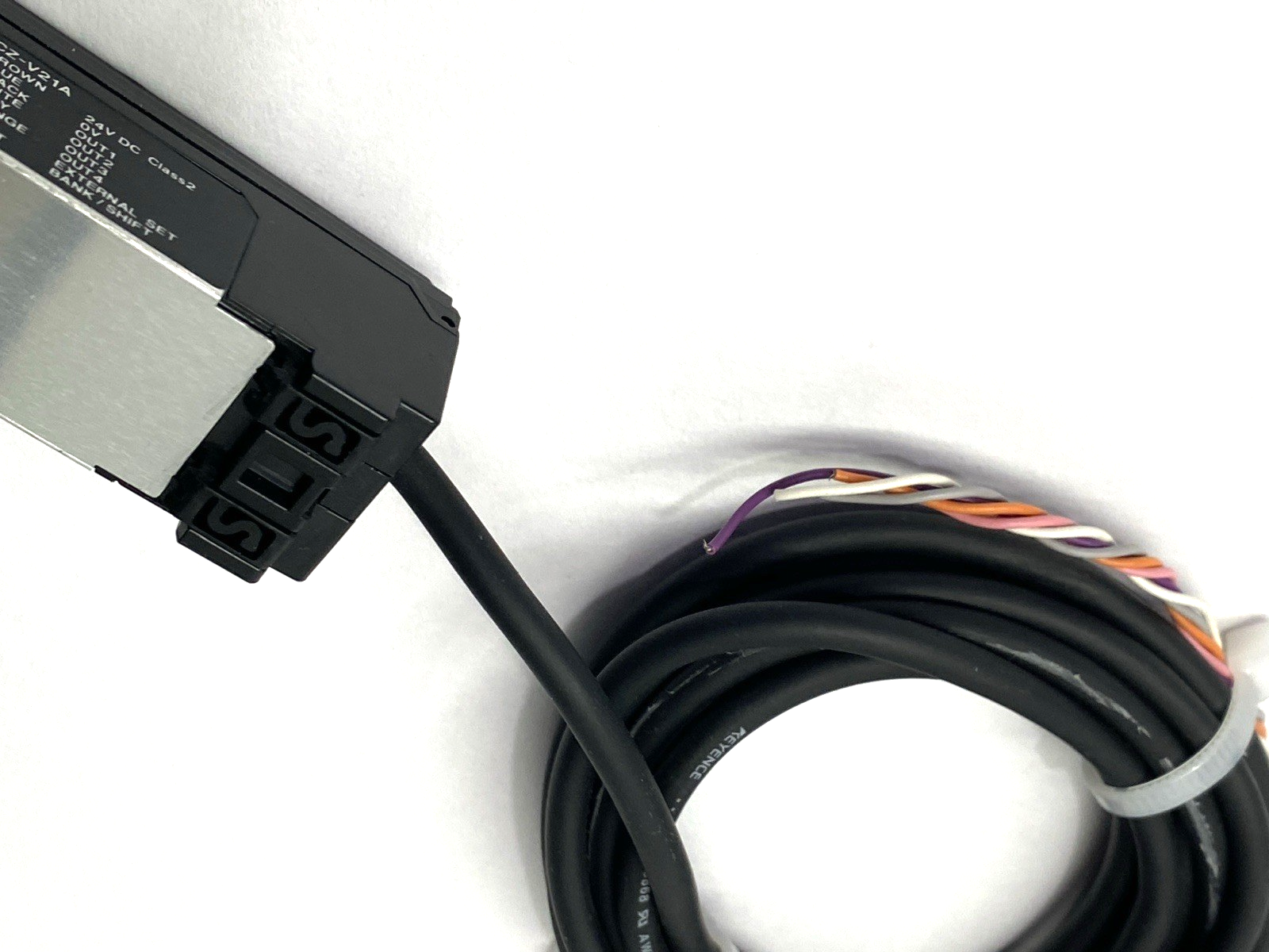 Keyence CZ-V21A RGB Digital Sensor Amplifier Unit, NPN NO COVER - Maverick Industrial Sales