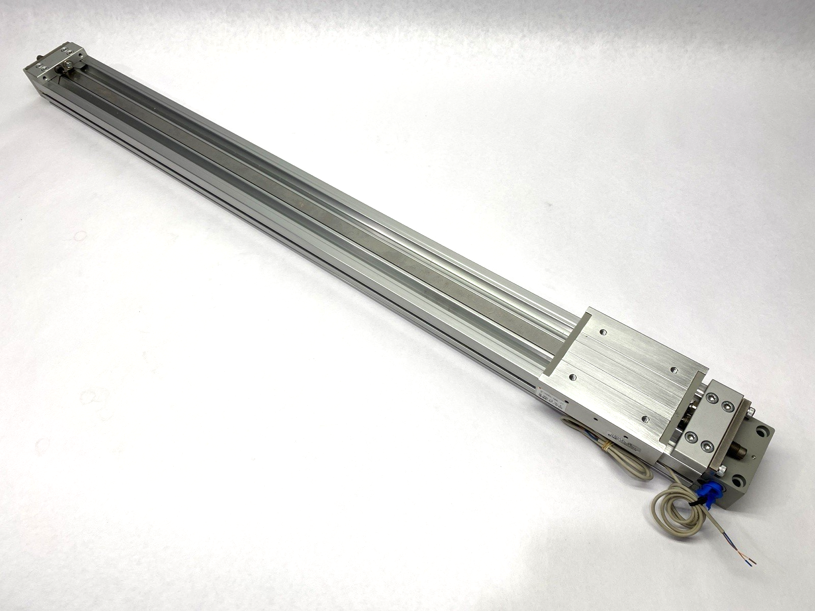 SMC MY1M25G-700L-Z73 Pneumatic Guided Rodless Cylinder 25mm Stroke 700mm Stroke - Maverick Industrial Sales