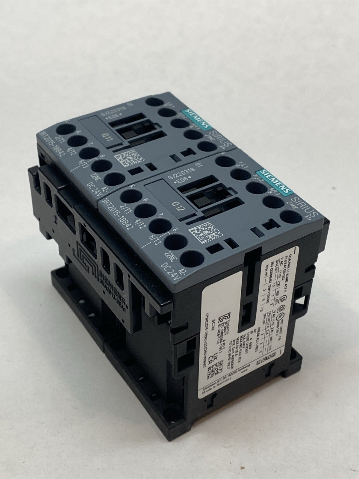 Siemens 3RT2015-1BB42 Contactor (2x) w/ 3RA2913-3EA1 Overload Relay - Maverick Industrial Sales