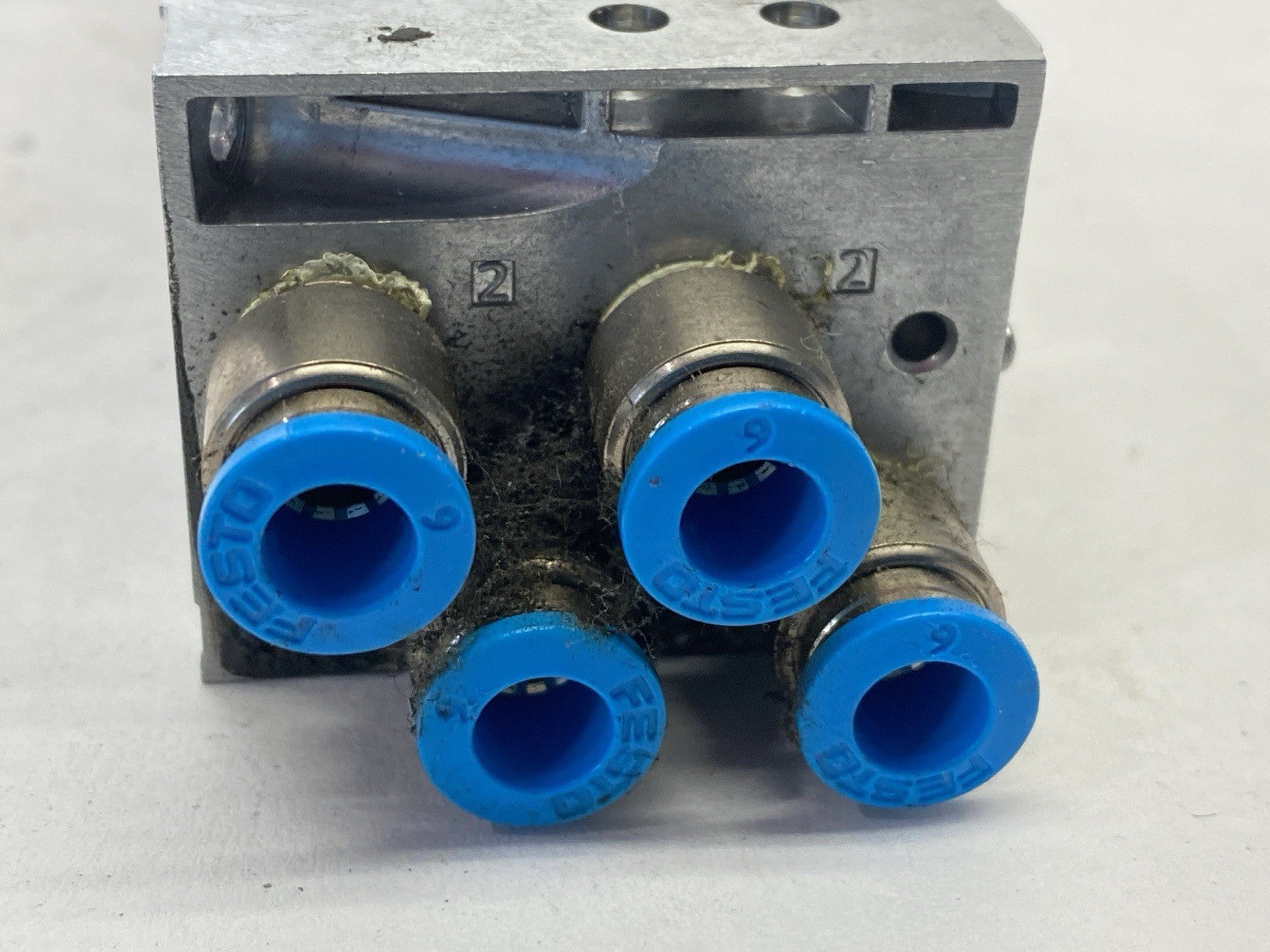 Festo VMPA2-FB-EMG-4 Electronic Module 537984 w/ VMPA2-FB-AP-2-1 Sub Base 538000 - Maverick Industrial Sales