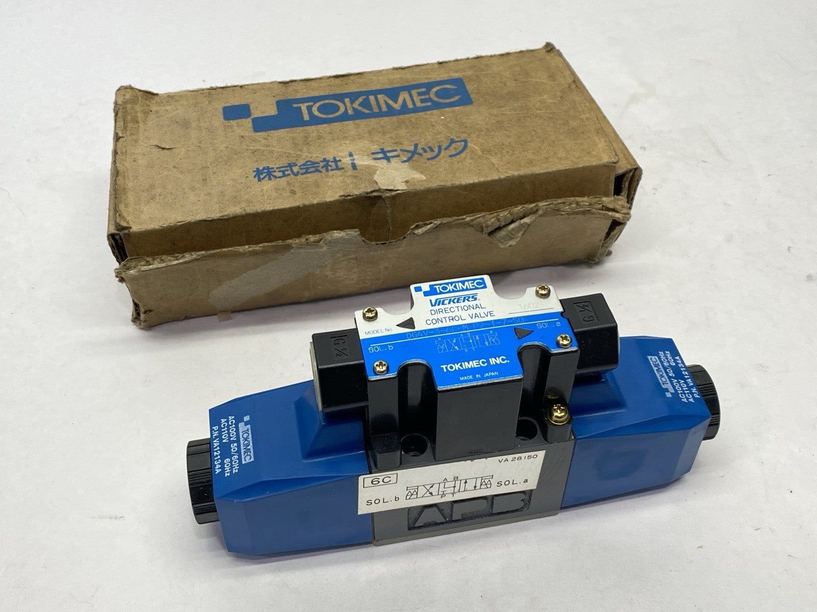 Vickers Tokimec DG4V-3-6C-M-P2-T-7-50 Hydraulic Solenoid Operated Control Valve - Maverick Industrial Sales