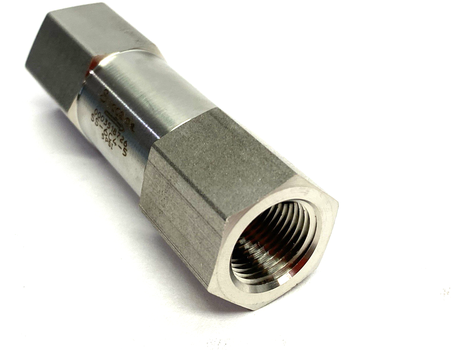 SS-6C4-5 | Swagelok Stainless Steel Poppet Check Valve, Fixed Pressure, 5psi - New – Open box - Maverick Industrial Sales