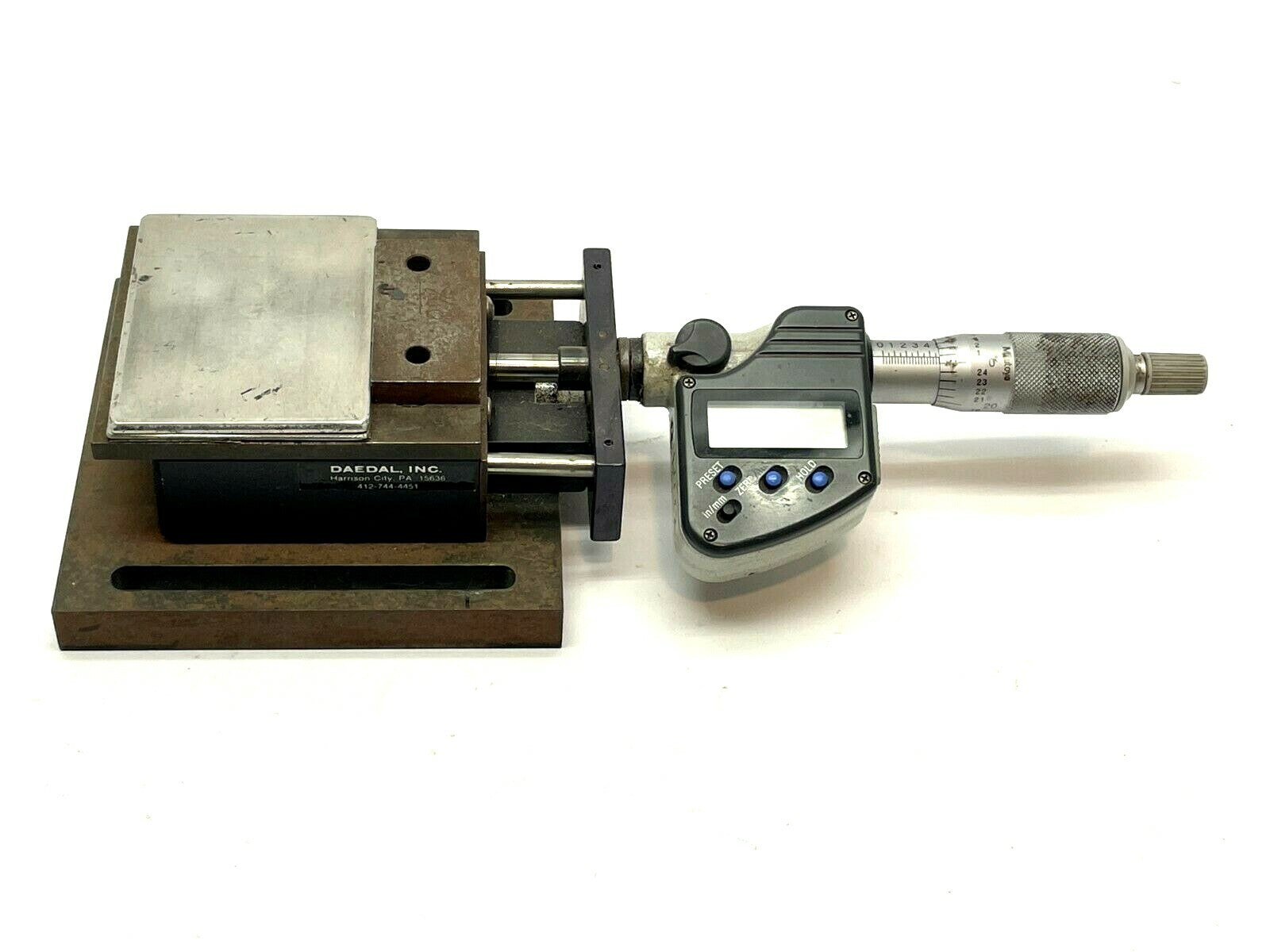 CR4500-DM | Parker Daedal Cross Roller Bearing Guided Linear Slide w/ Micrometer - Used - Maverick Industrial Sales